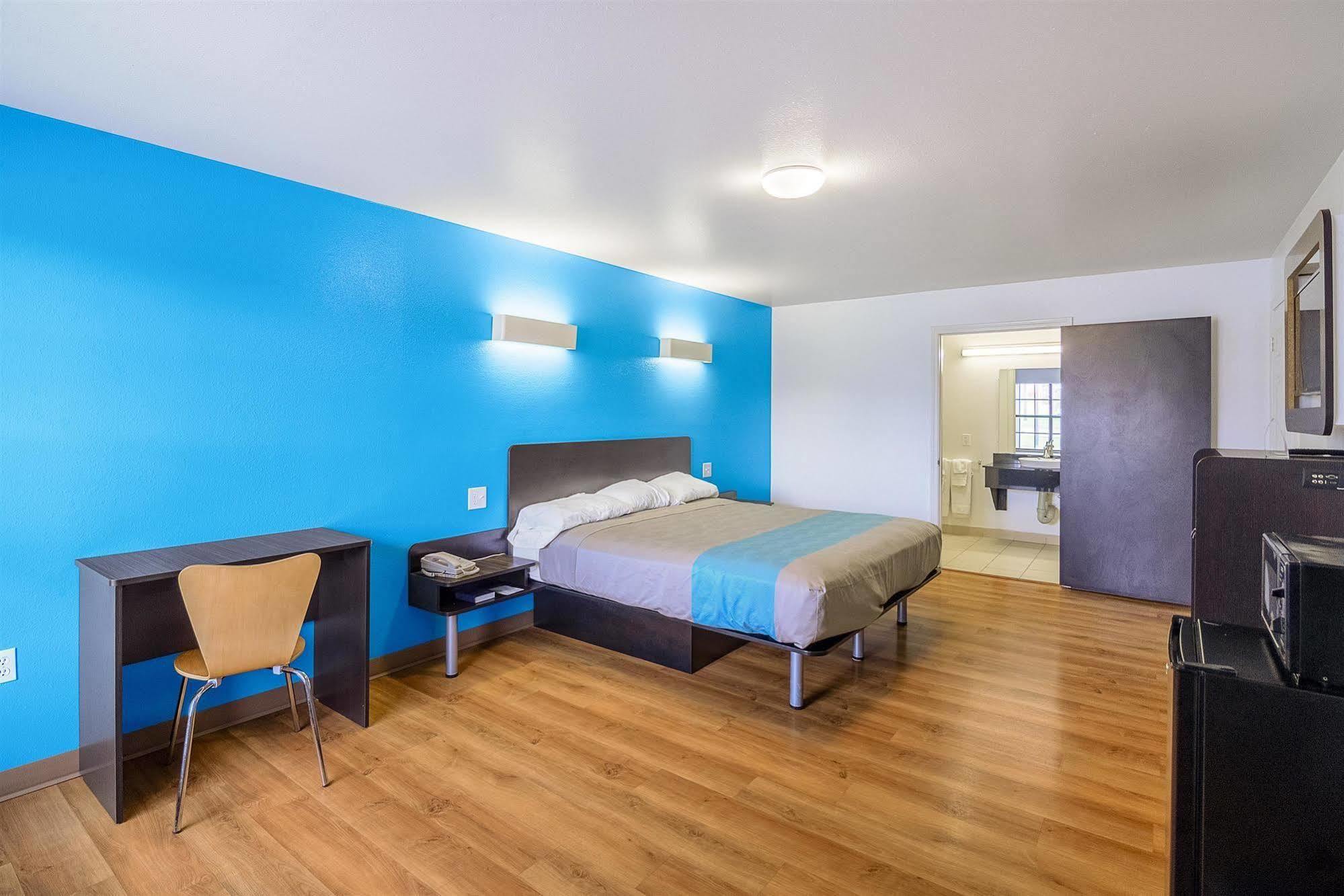 Motel 6-Canton, Tx Luaran gambar